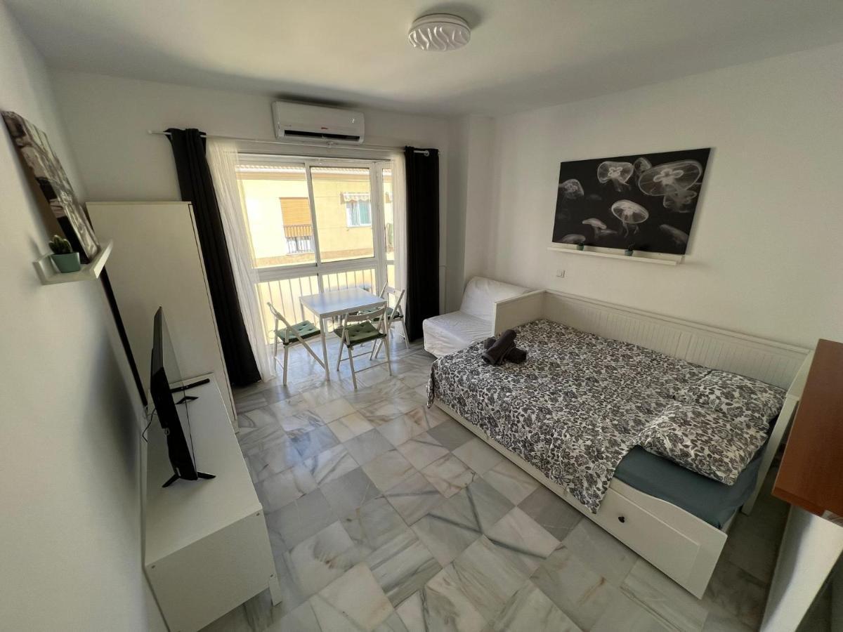 Genuar Apartments Malaga Center 3 المظهر الخارجي الصورة