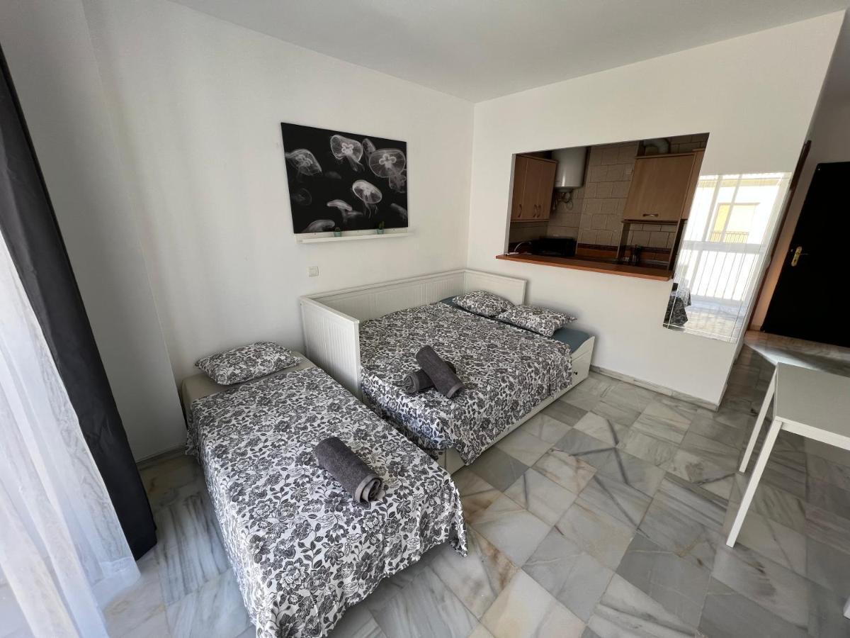 Genuar Apartments Malaga Center 3 المظهر الخارجي الصورة